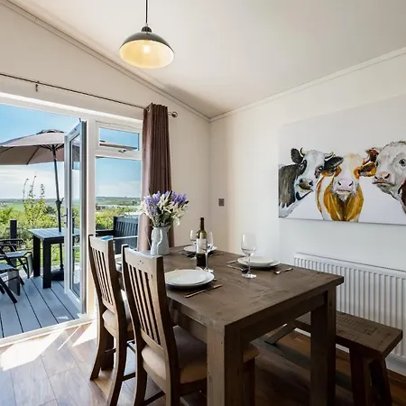 Edge Of Padstow, 2 Bedroom Luxury